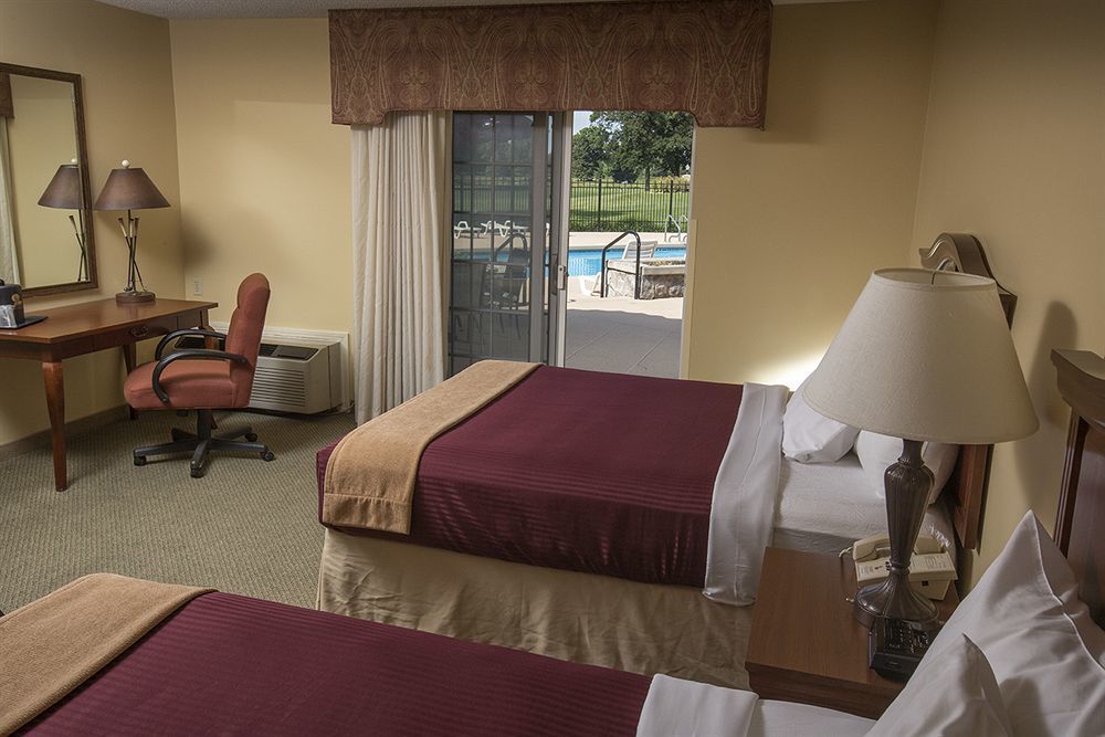 Swan Lake Resort Plymouth Ngoại thất bức ảnh