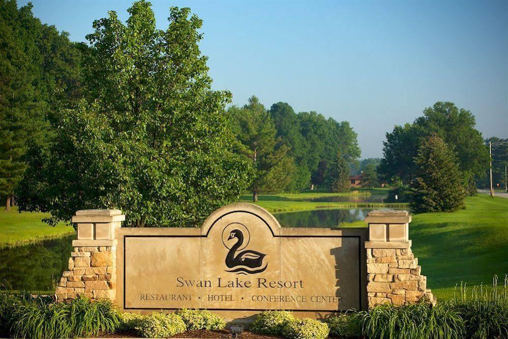 Swan Lake Resort Plymouth Ngoại thất bức ảnh